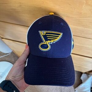 St. Louis Blues mesh hat
